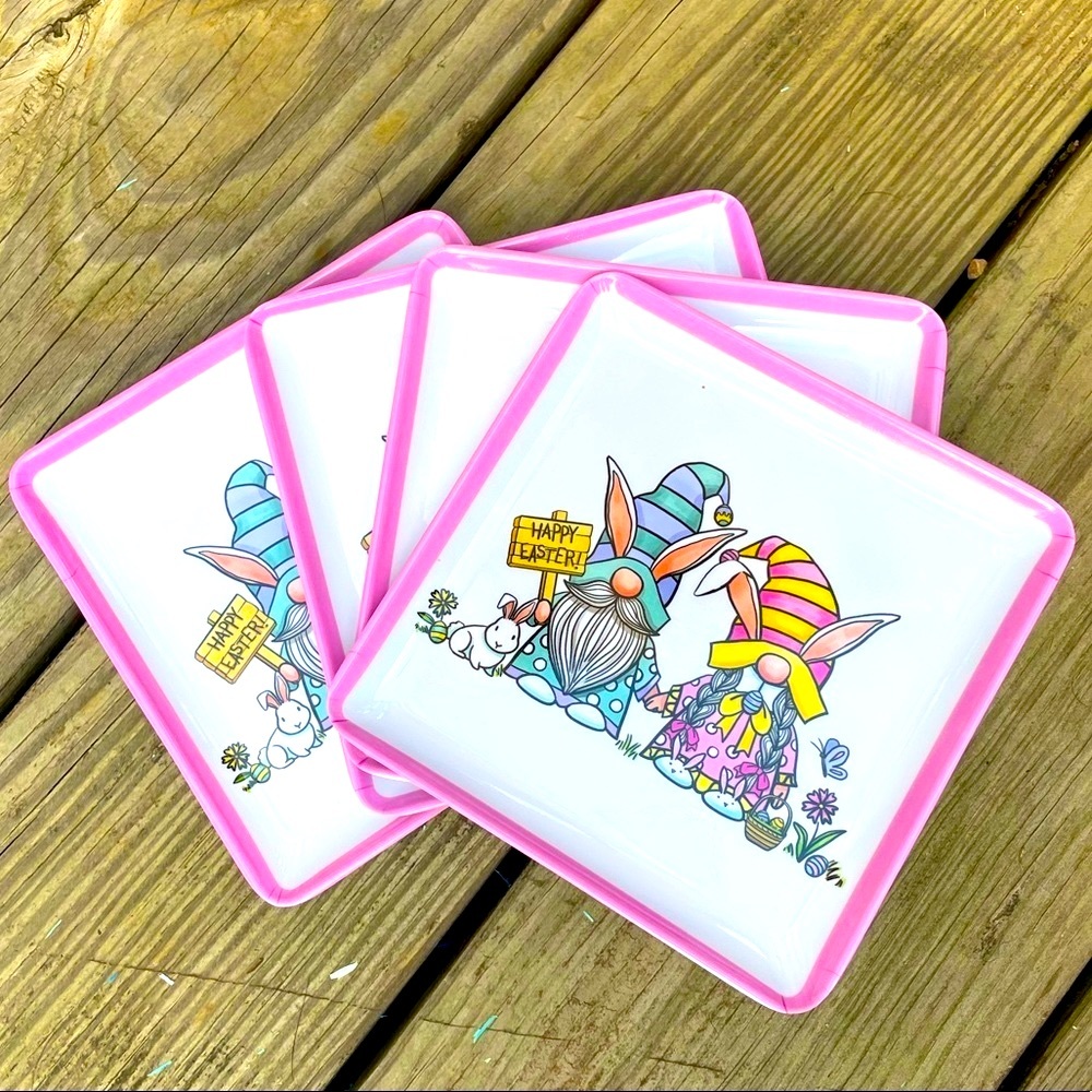 Set of 4 small plastic Novogratz Easter plates